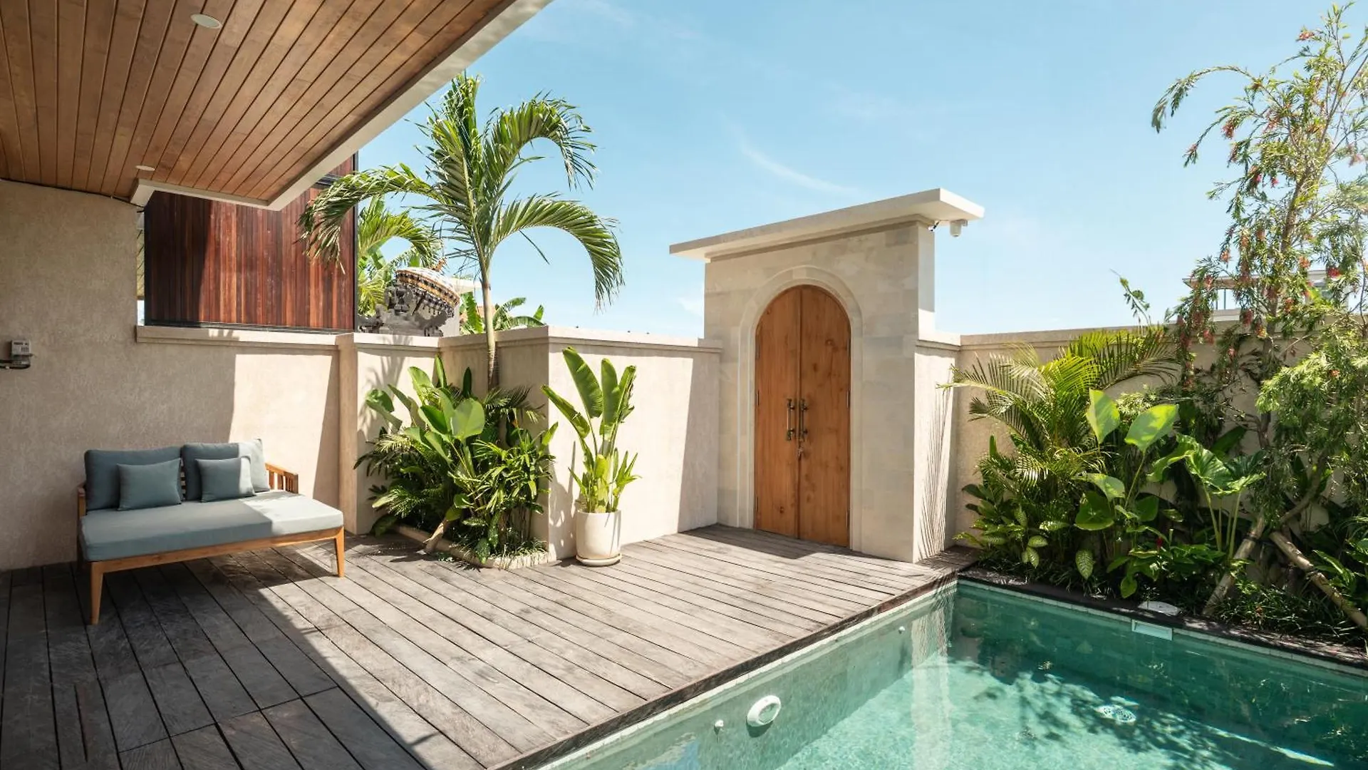 Ben'S Villa 2 By Alfred In Bali Kerobokan