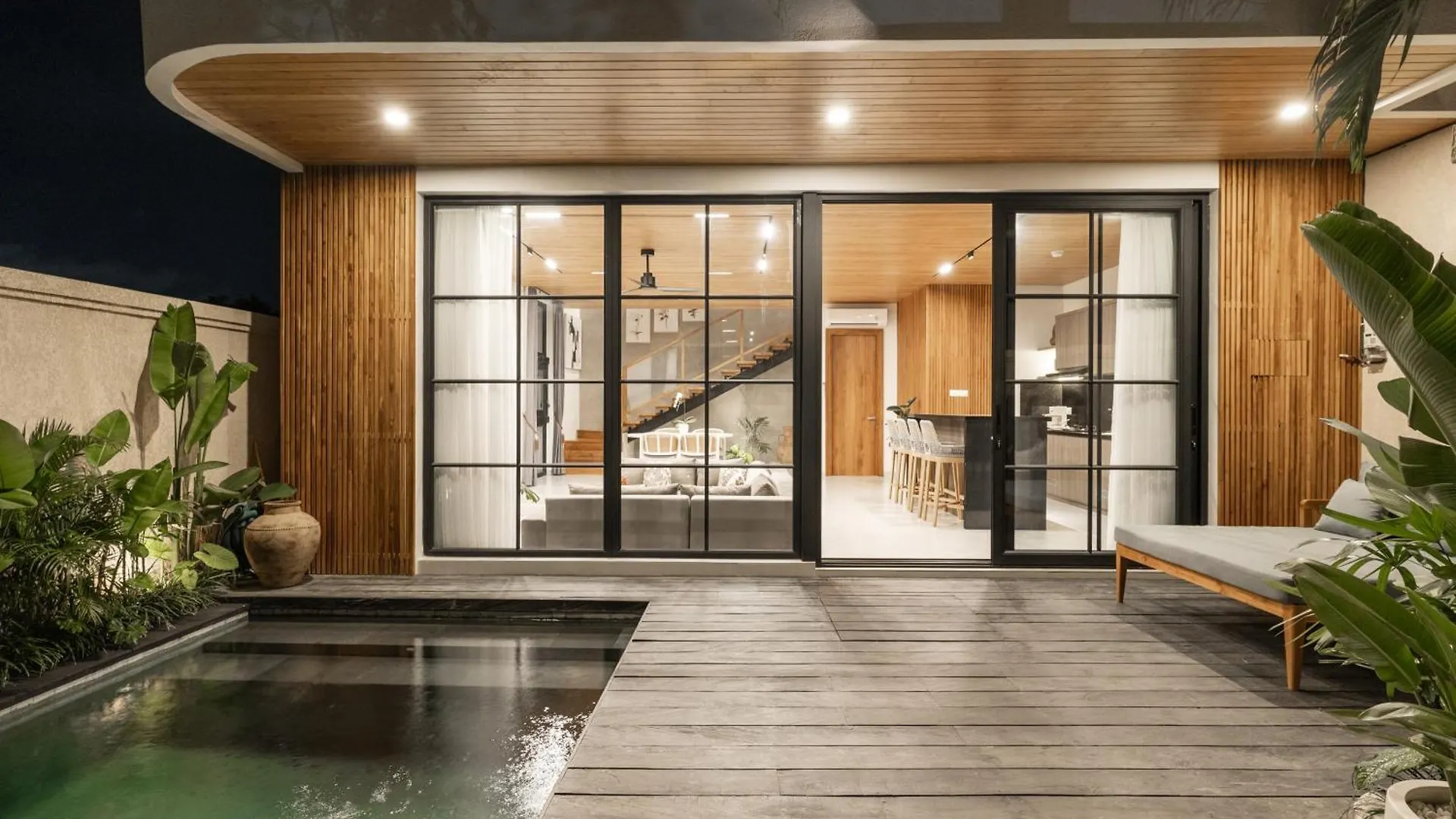 Ben'S Villa 2 By Alfred In Bali Kerobokan