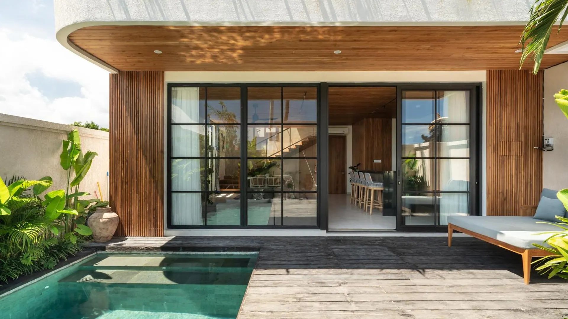 Ben'S Villa 2 By Alfred In Bali Kerobokan