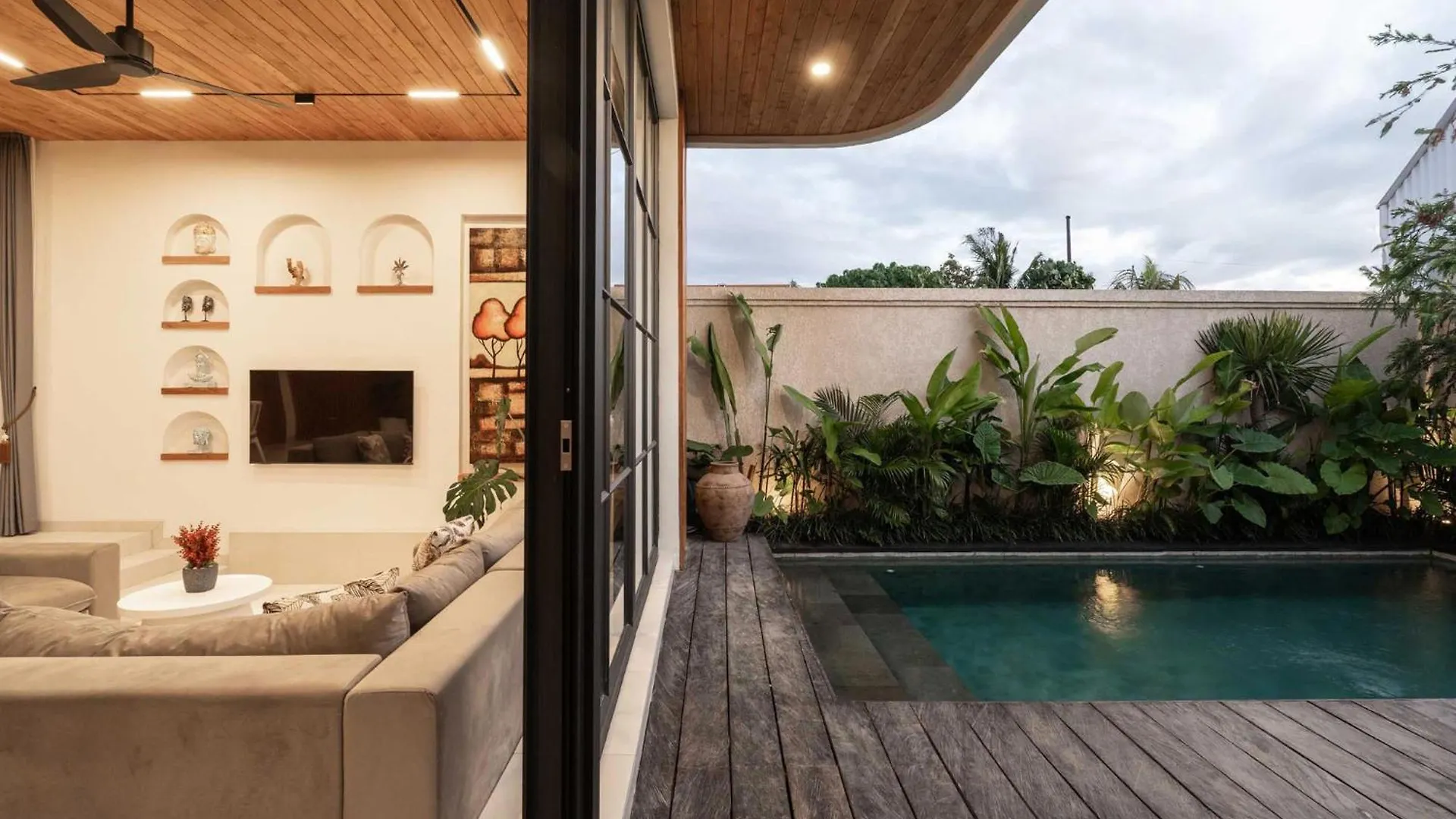 Ben'S Villa 2 By Alfred In Bali Kerobokan   Kerobokan (Bali)