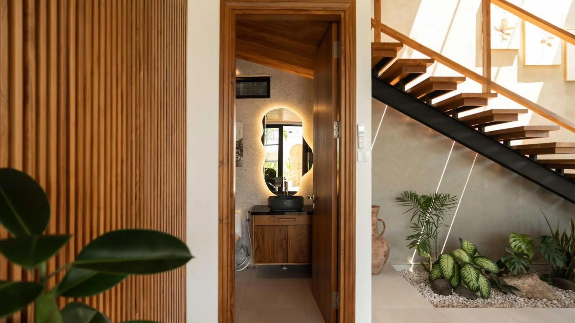 Ben'S Villa 2 By Alfred In Bali Kerobokan